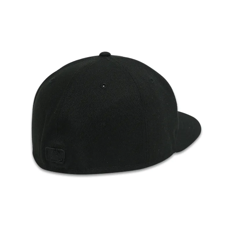 [11591128] New Era New York Yankees Blackout Basic 59FIFTY Fitted Hats