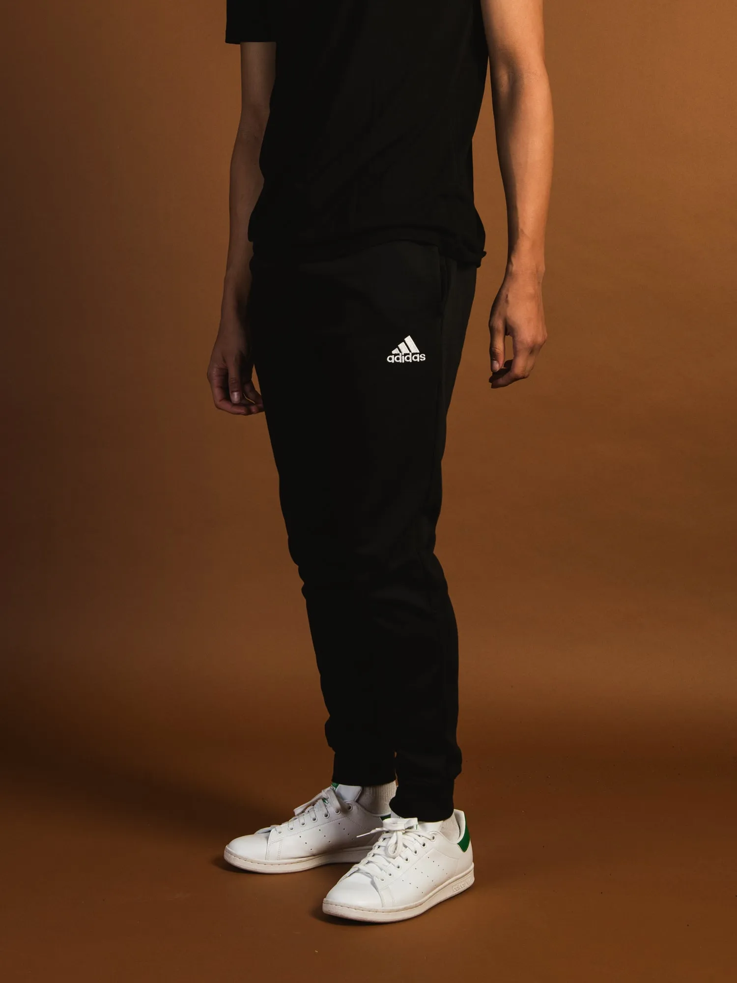 ADIDAS FEEL COZY SWEATPANT