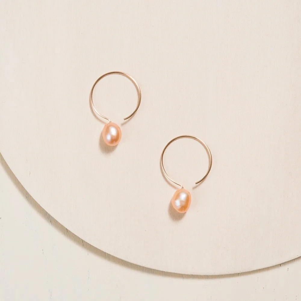 Basic Gold Filled Hoop Earrings - Peach Pearl - 24mm