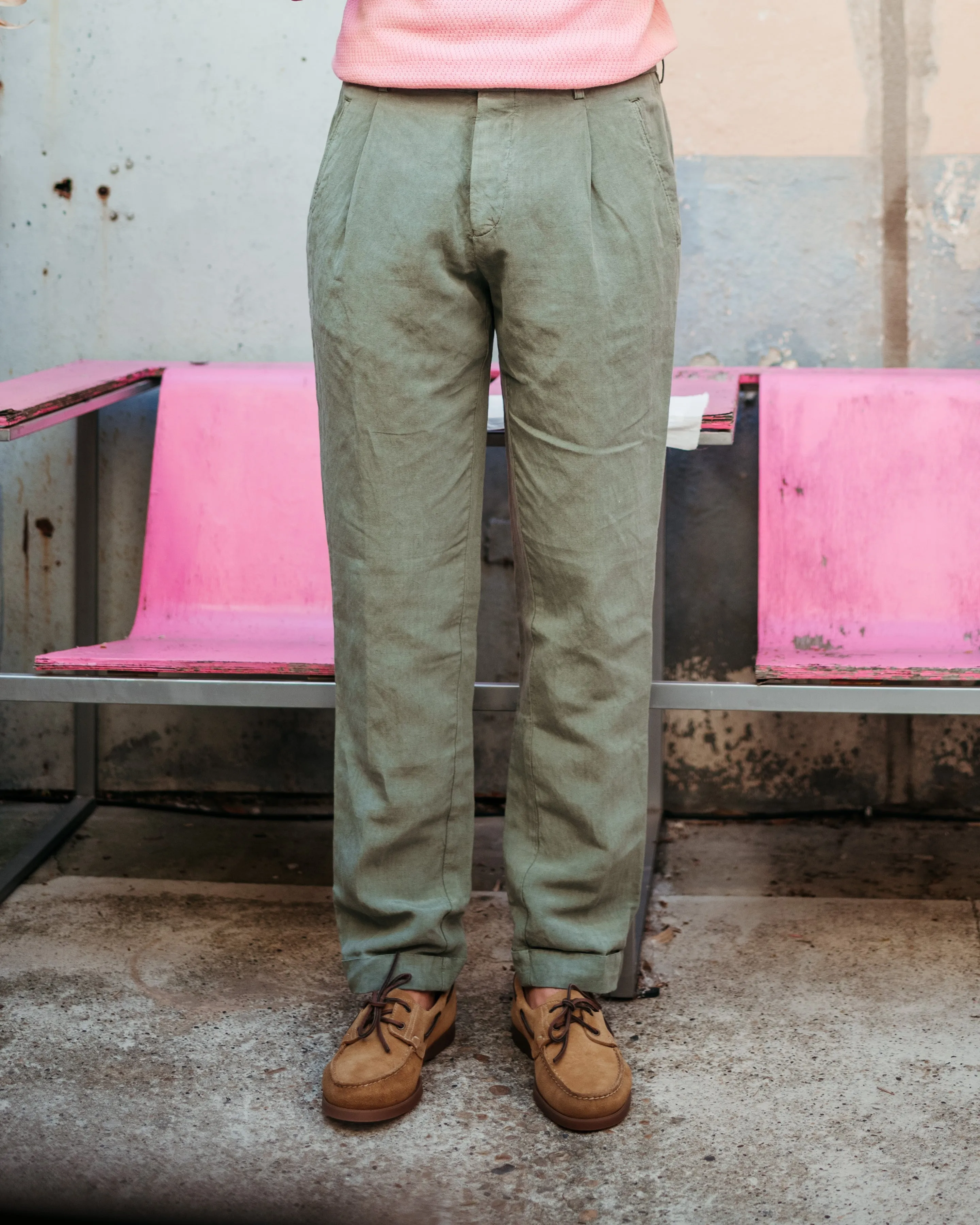 FRESH Lyocell Linen One-Pleat Chino Pants In Green