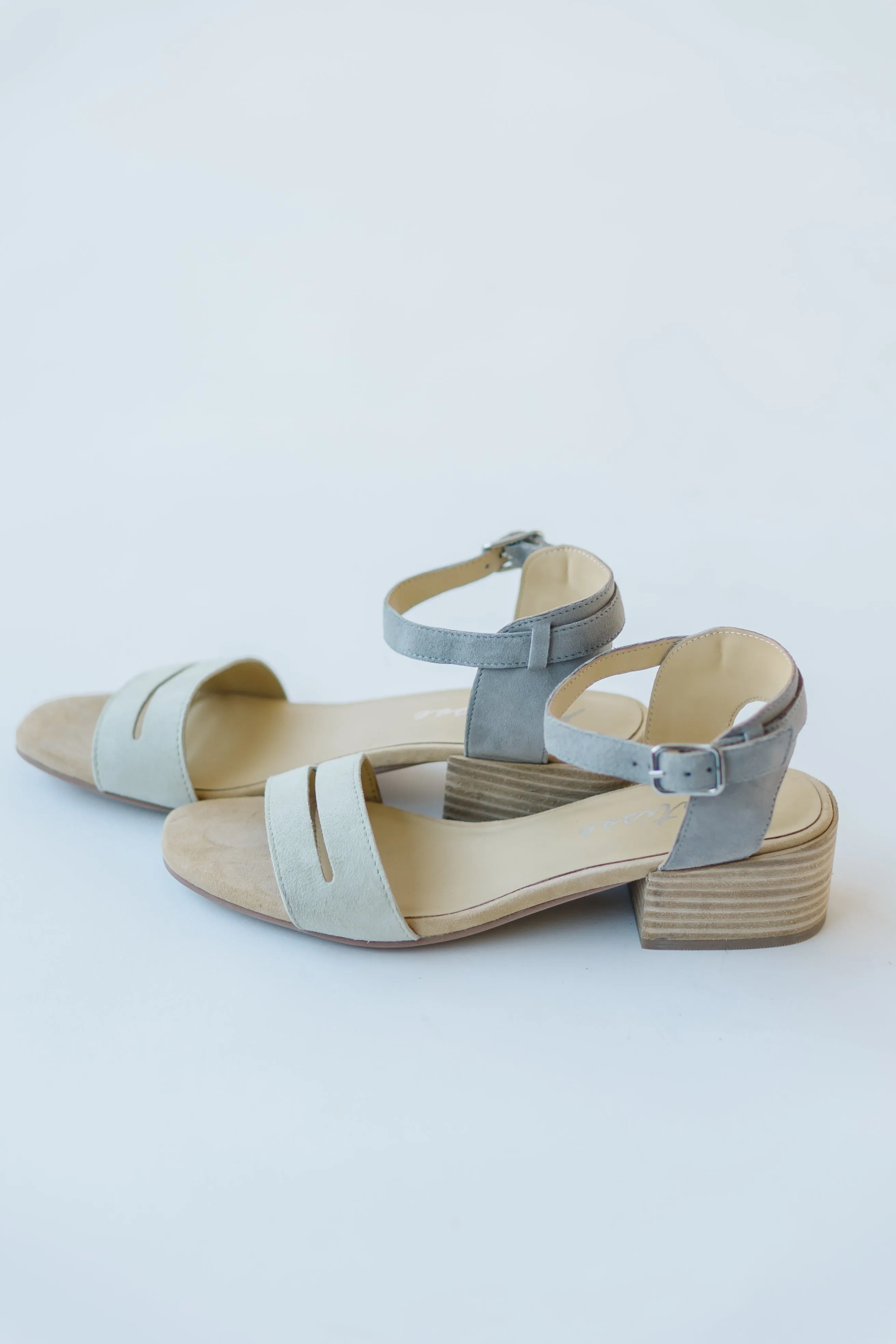 Matisse: Allie Heel in Smoke   Ivory