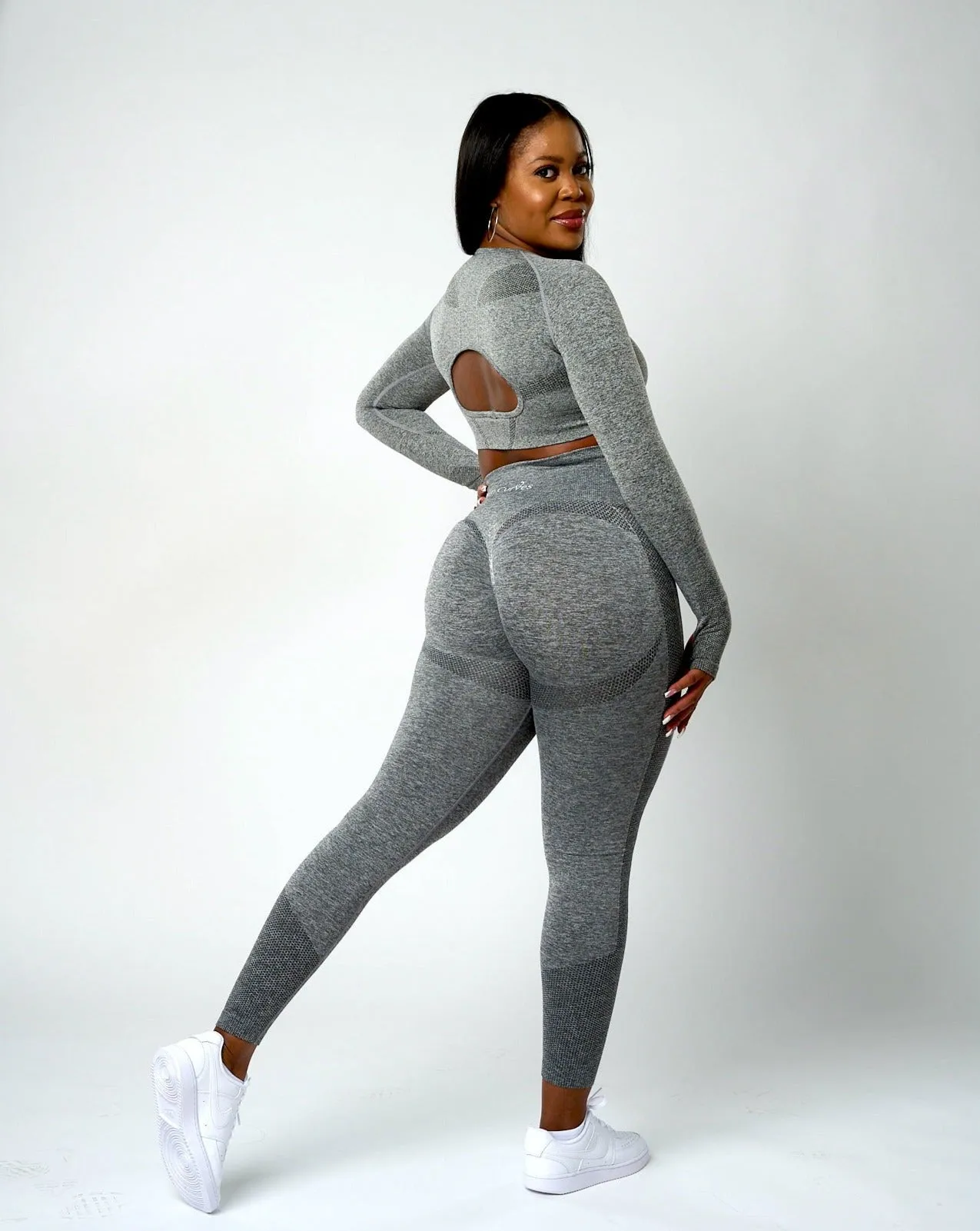 Sujey Long Sleeve Crop Top - Grey