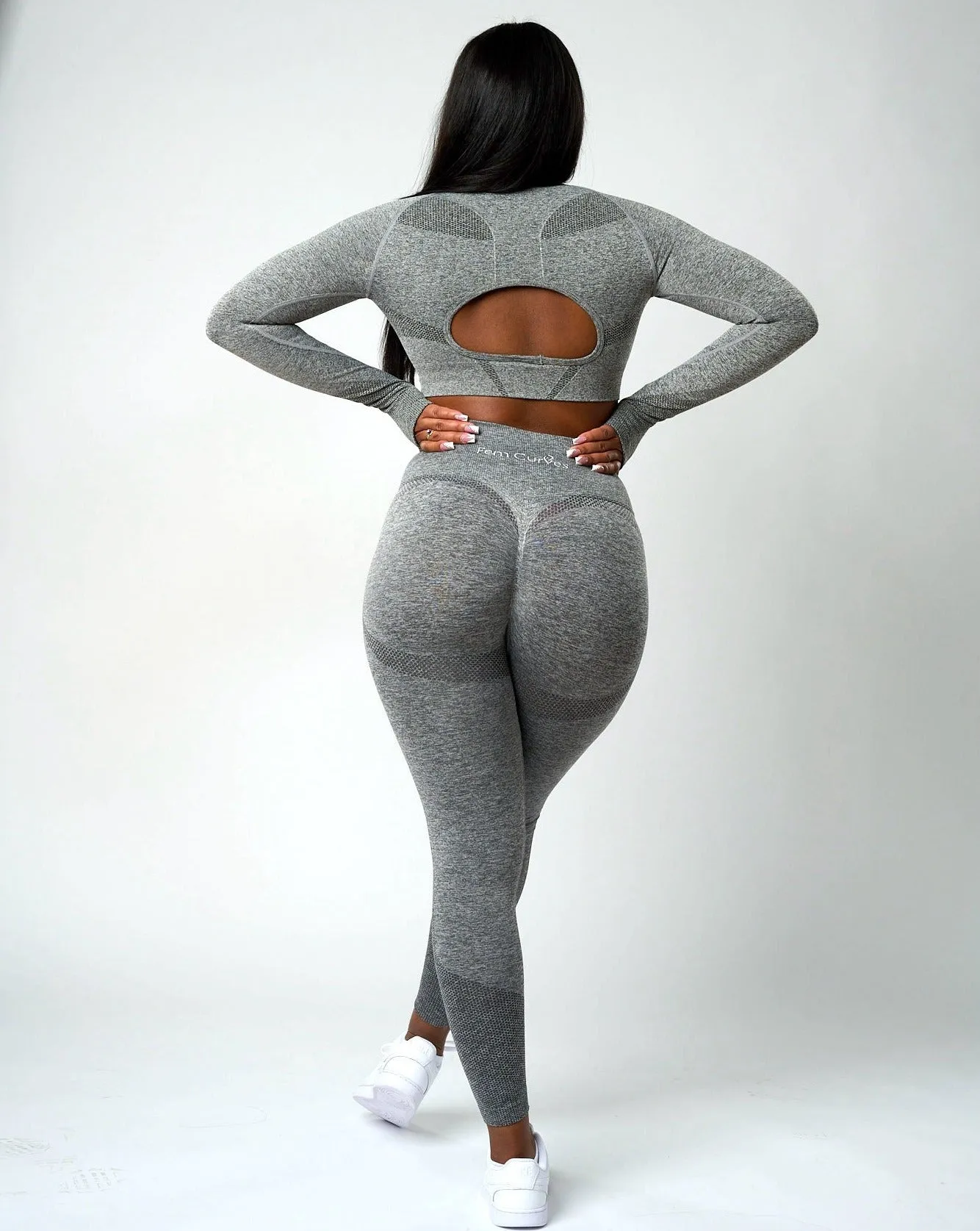 Sujey Long Sleeve Crop Top - Grey