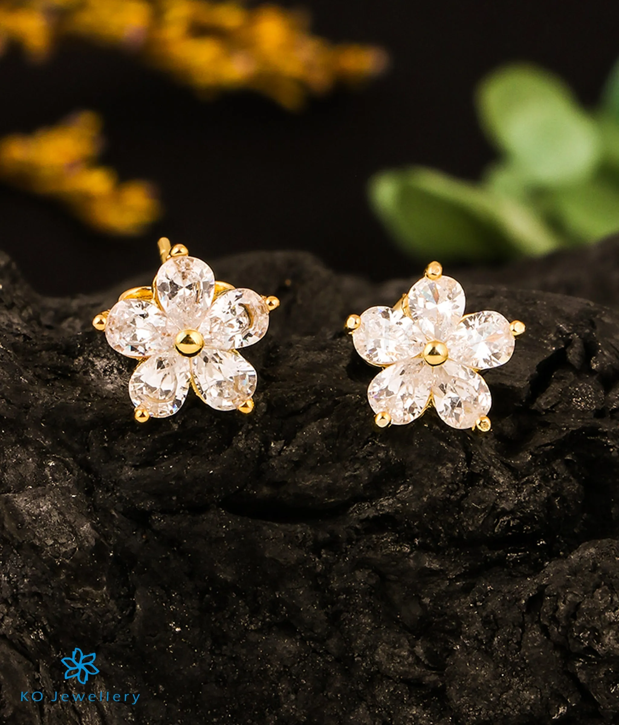 The Enchanting Flower Silver Rosegold Earstuds